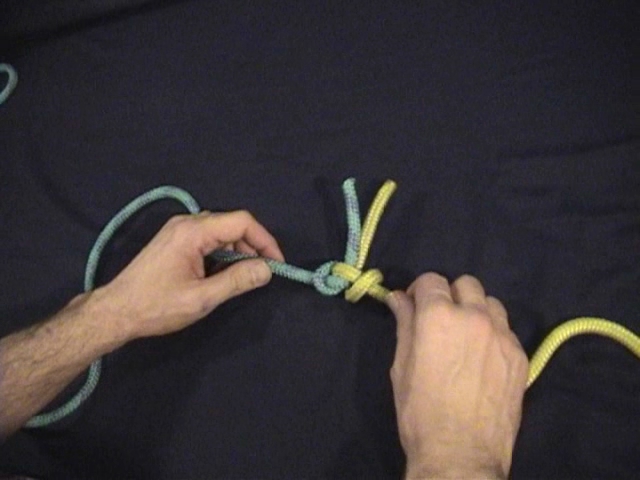 A knot tying video demonstrating the strait bend.